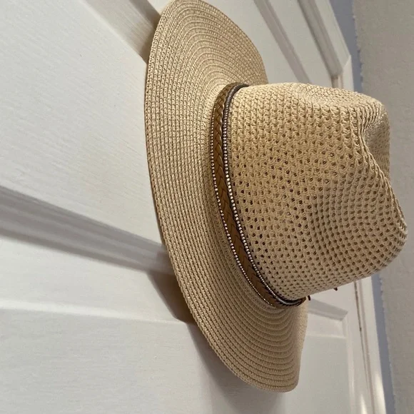 NWOT/ Stylish Tan Woven Cowgirl Hat - Picture 2 of 8